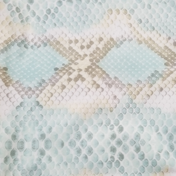 Onzie workout leggings. - Picture 5 of 8